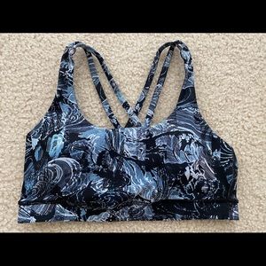 Lululemon Energy Bra, Size 8 Medium Support